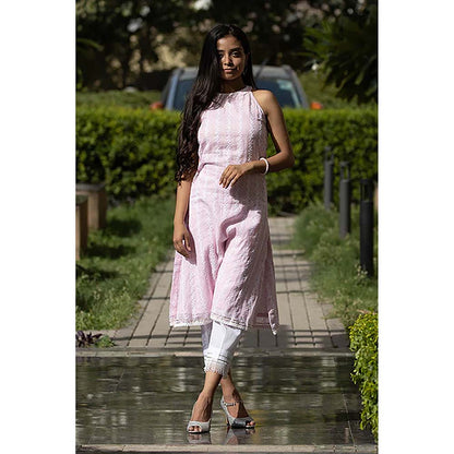 Saatvikei Kesar - Pink Sleeveless Kurta with Pant and Dupatta (Set of 3)