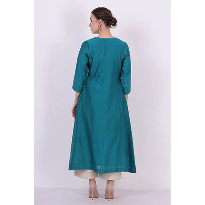 Saatvikei Kumud - Turquoise Kurta