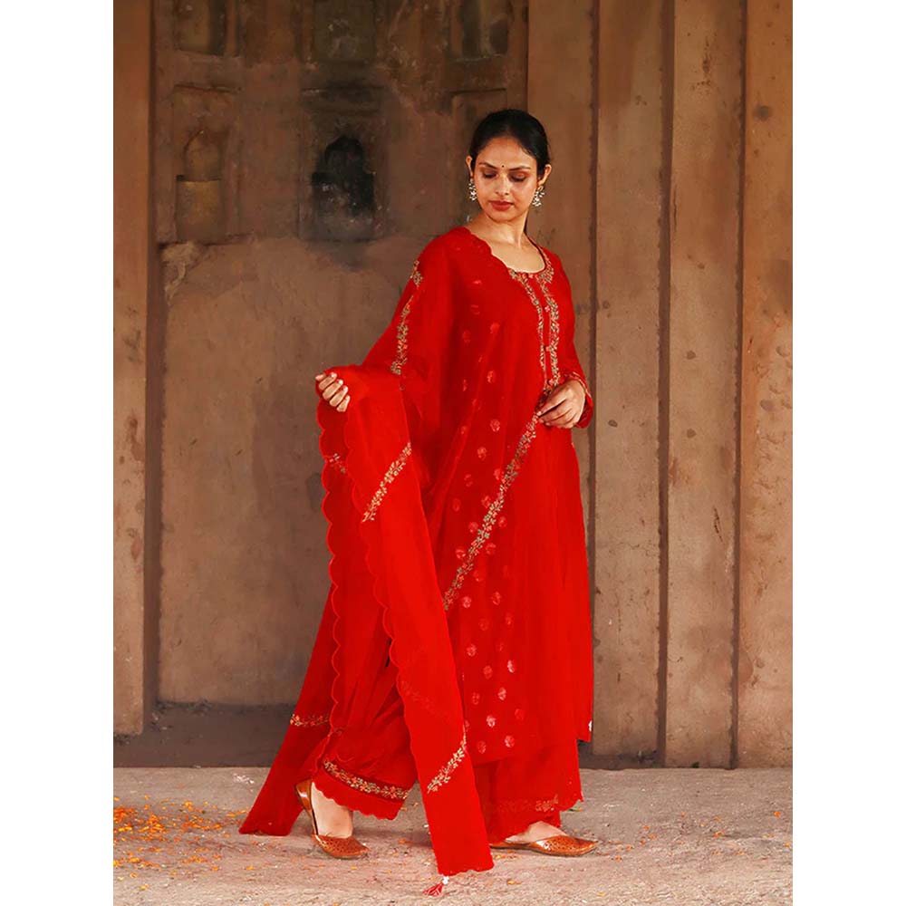 Saatvikei Meenakshi - Red Kurta with Pant and Dupatta (Set of 3)