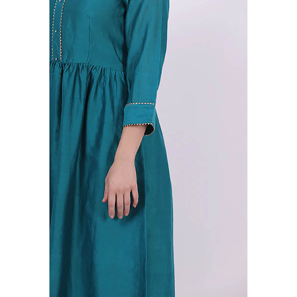 Saatvikei Padma - Turquoise Kurta