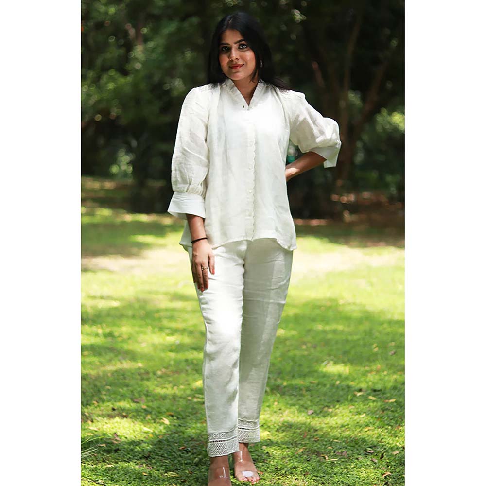 Saatvikei Saral - Plain Co-Ord - Ivory (Set of 2)