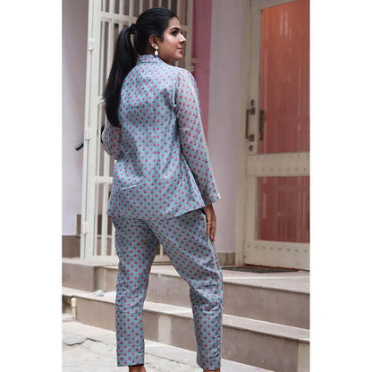 Saatvikei Saral - Printed Co-Ord - Powder Blue (Set of 2)