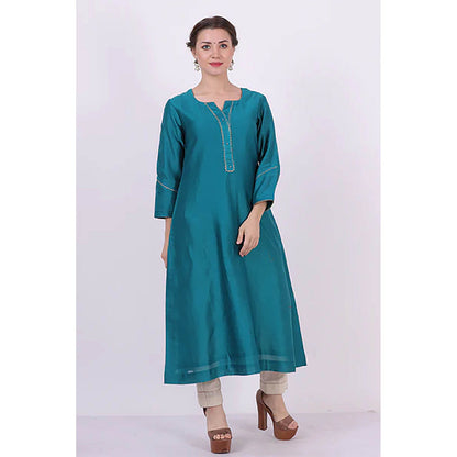 Saatvikei Saroj - Turquoise Kurta