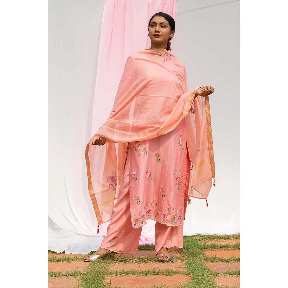 Saatvikei Titli - Peach Kurta with Palazzo and Dupatta (Set of 3)