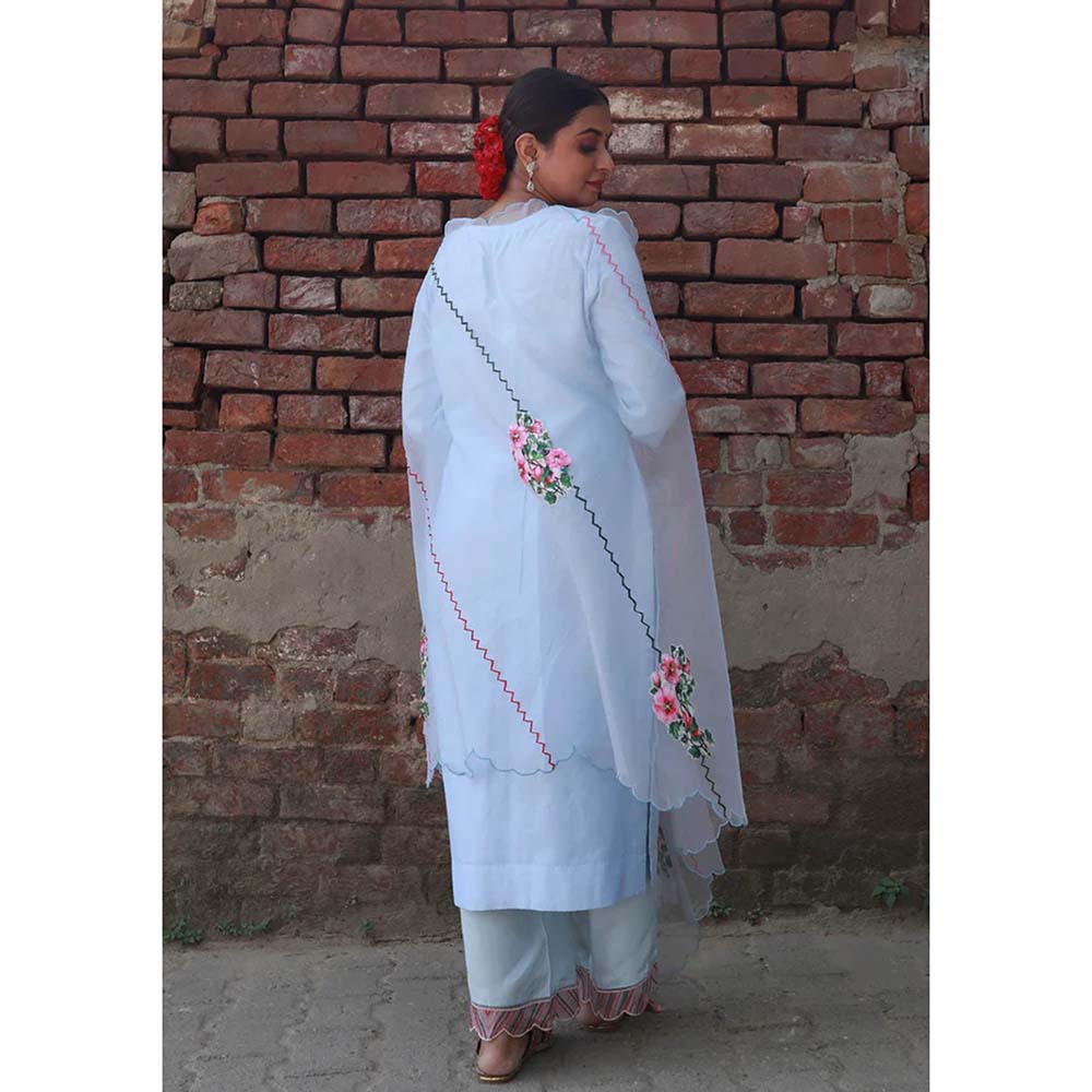 Saatvikei Vaidehi - Sky blue Kurta with Palazzo and Dupatta (Set of 3)