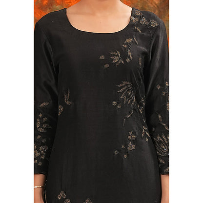 Saatvikei Nandini - Black Kurta with Palazzo and Dupatta (Set of 3)