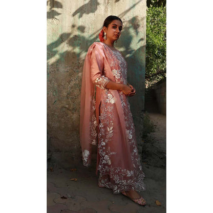 Saatvikei Subhaga- Pink Kurta with Palazzo and Dupatta (Set of 3)