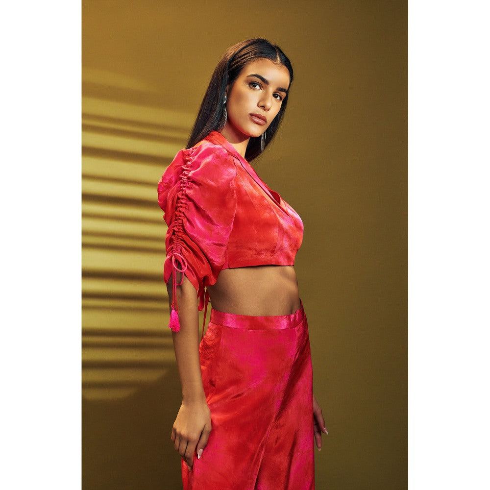 SAMMOHI BY MOKSHA & HIRAL Red Tie And Dye Co-Ord (Set of 2)