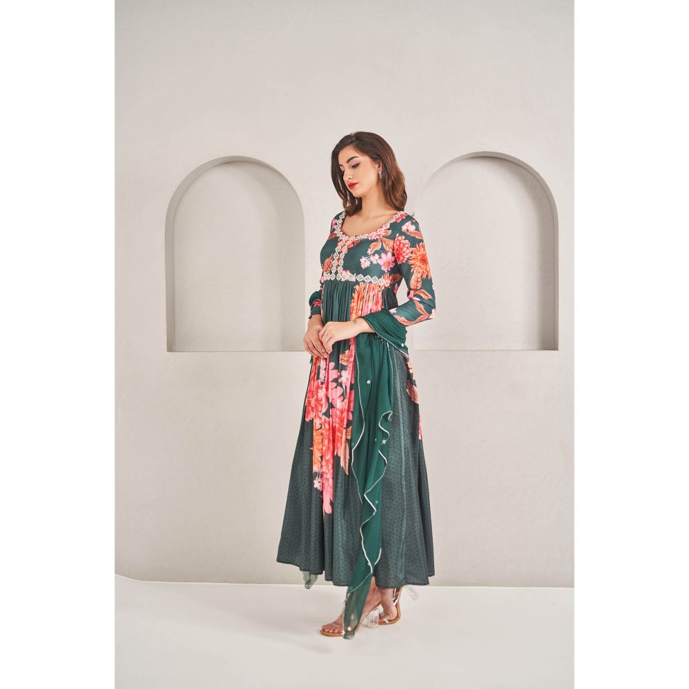 SAMMOHI BY MOKSHA & HIRAL Emerald Green Floral Printed Anarkali Dress with Dupatta (Set of 2)
