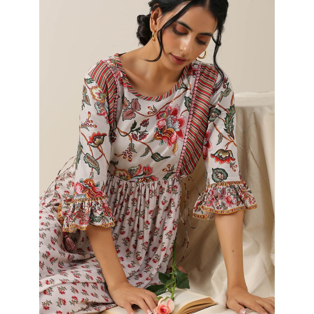Samvrih Off White Floral Dress