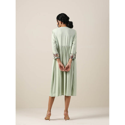 Samvrih Green Dress