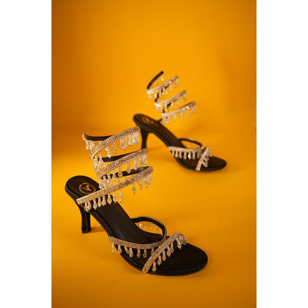 Sana K Luxurious Footwear Black Silver Spring With Emblishment Heel Sandals