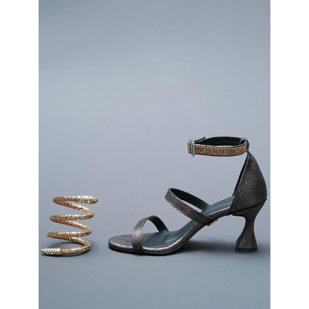 Sana K Luxurious Footwear Brown Mesh Bangle Heels with Detachable Spring (Set of 2)