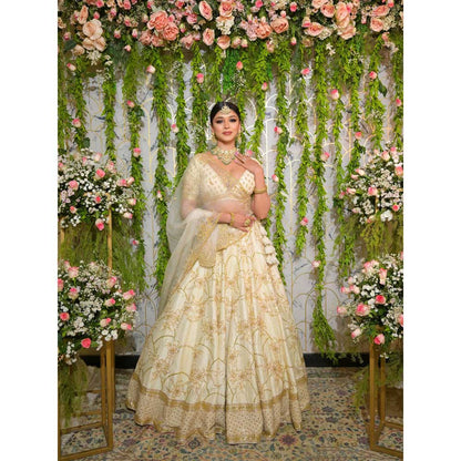 Sanjana Thakur Ivory Bridal Lehenga with Blouse and Dupatta (Set of 3)