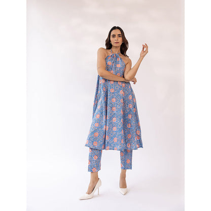 SHAAKHA Blue Floral Printed Sleeveless Halter Neck Kurta With Pant (Set of 2)