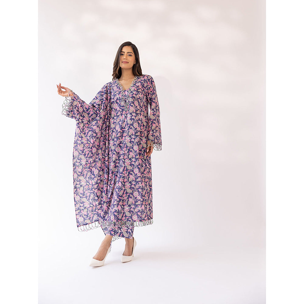 SHAAKHA Purple Floral Printed Full Sleeves V-Neck Kurta With Pant & Dupatta (Set of 3)