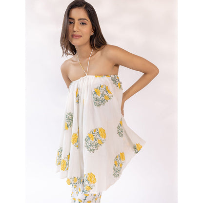 SHAAKHA Ivory Floral Printed Sleeveless Halter Neck Kurta With Pant & Dupatta (Set of 3)
