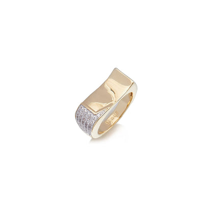 Shaze Classic Unique Ring Made of Brass Cubic Zirconina Stones Ring Size 7