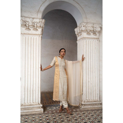 Sheela Suthar Ivory Kurta with Pant and Dupatta (Set of 3)