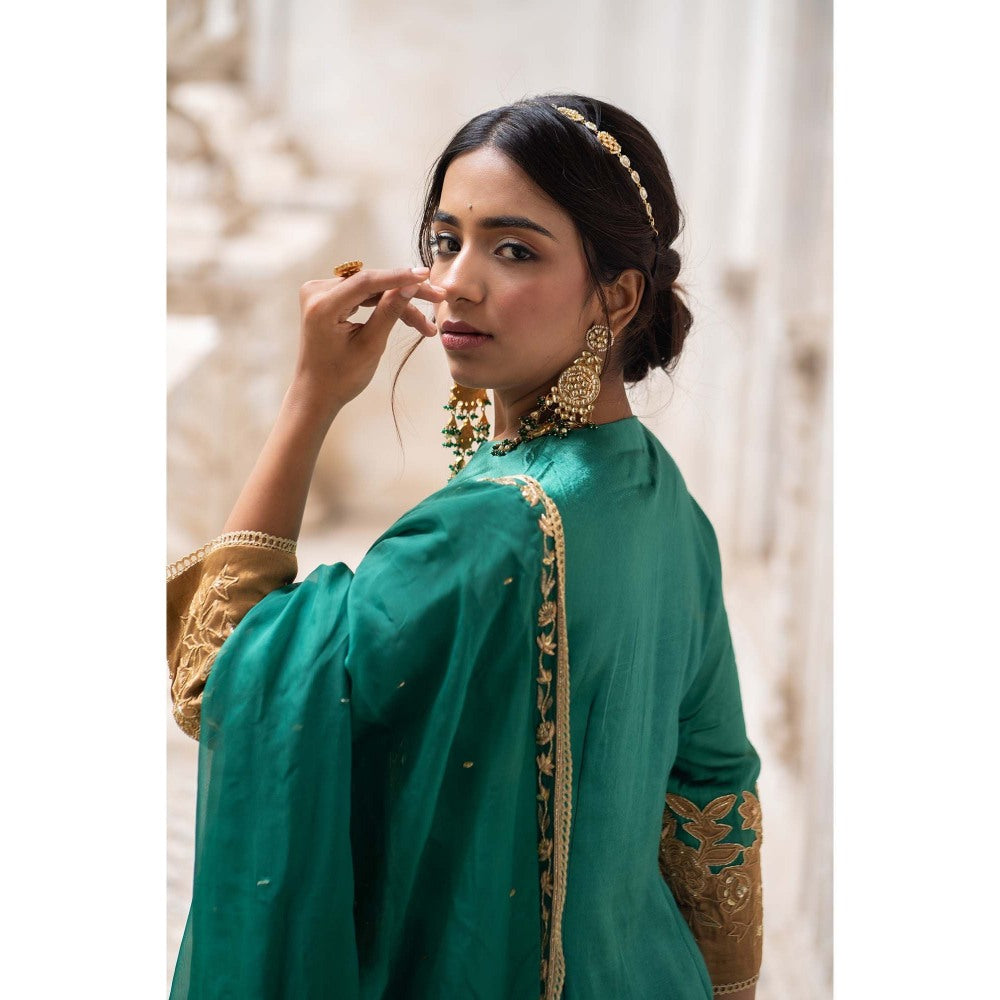 Sheela Suthar Green Short Kurti with Palazzo and Dupatta (Set of 3)
