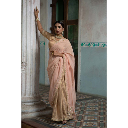 Sheela Suthar Gold Saree with Stitched Blouse