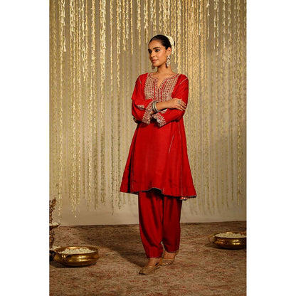 Sheetal Batra Mehreen Kurta & Salwar-Red (Set of 2)