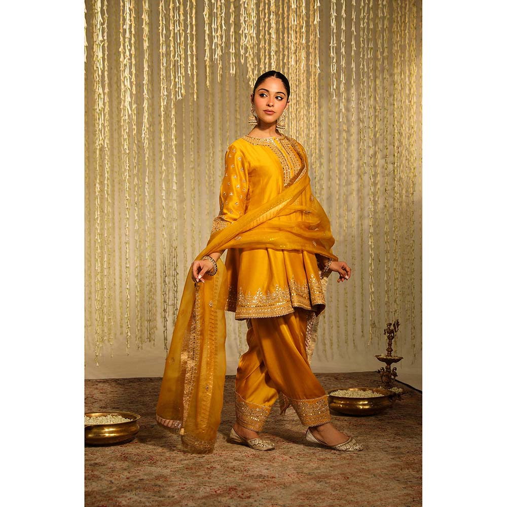 Sheetal Batra Warizah Kurta & Salwar with Dupatta-Mustard (Set of 3)