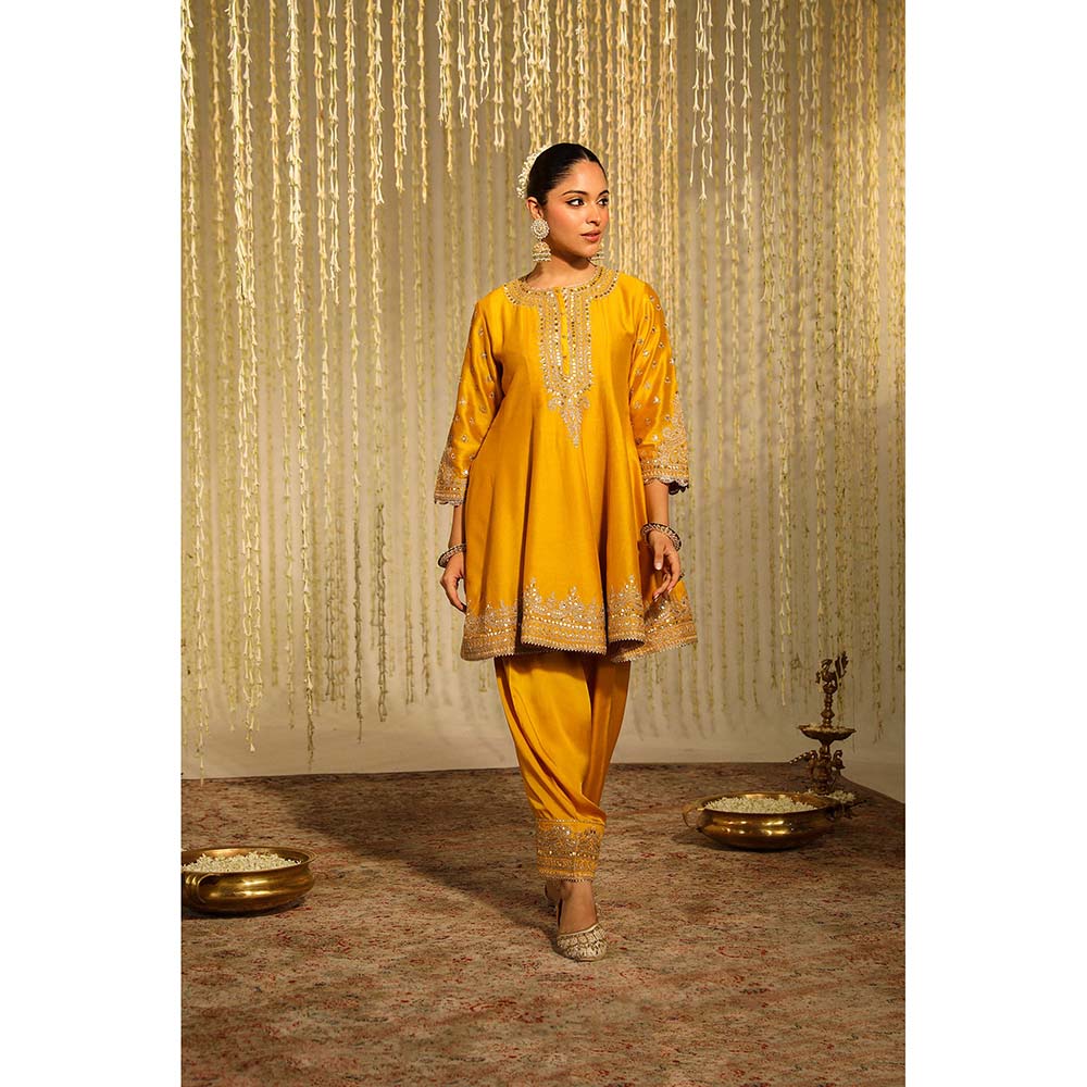Sheetal Batra Warizah Kurta & Salwar with Dupatta-Mustard (Set of 3)