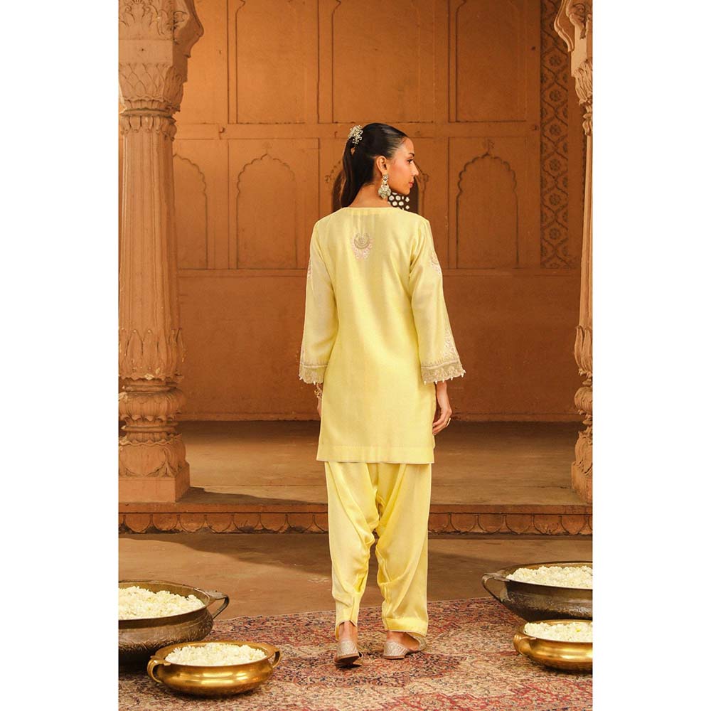 Sheetal Batra Yellow Short Kurta With Salwar (Set of 2)
