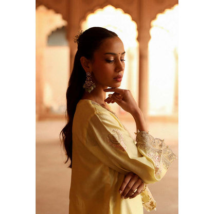 Sheetal Batra Yellow Short Kurta With Salwar (Set of 2)