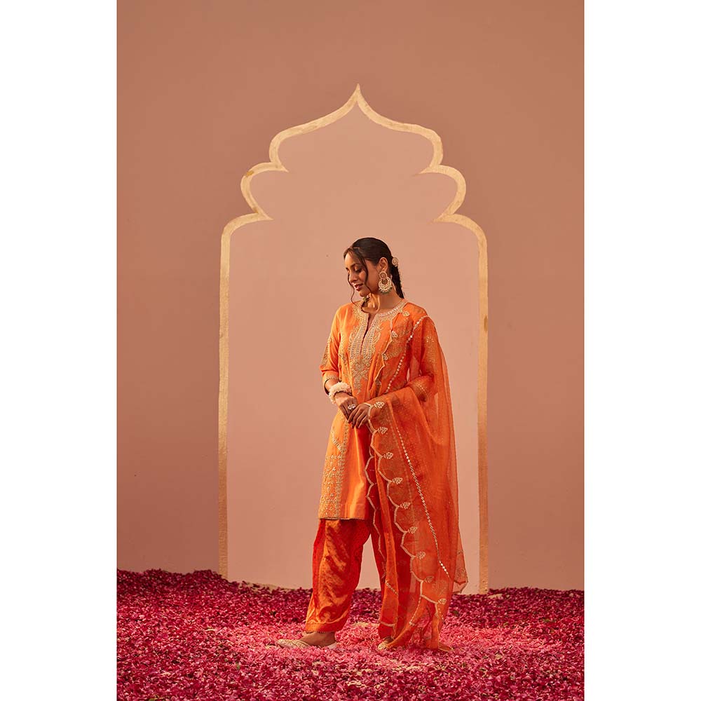 Sheetal Batra Orange Kurta With Salwar And Dupatta (Set of 3)