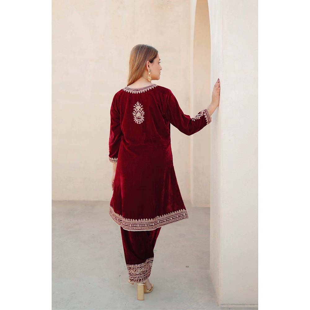 Sheetal Batra Maroon Asiyah Short Kurta with Salwar (Set of 2)