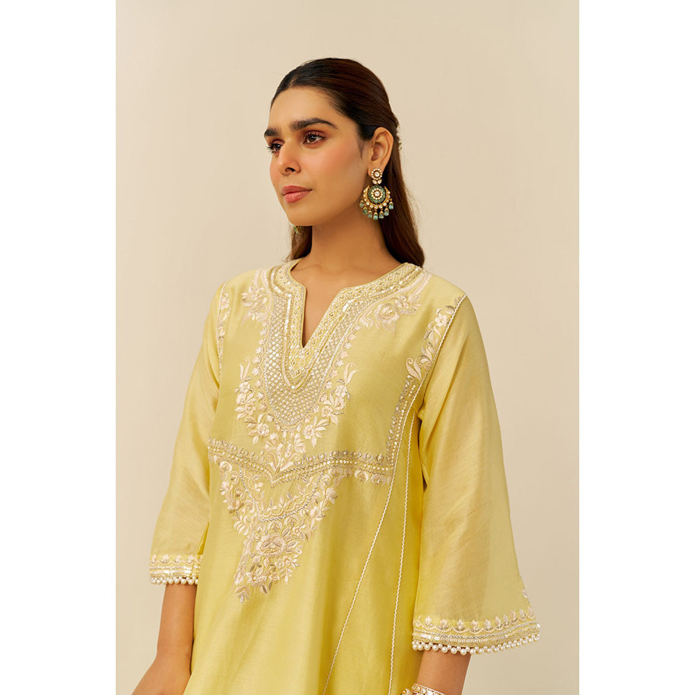 Sheetal Batra Yellow Aiza Short Kurta with Salwar and Dupatta (Set of 3)