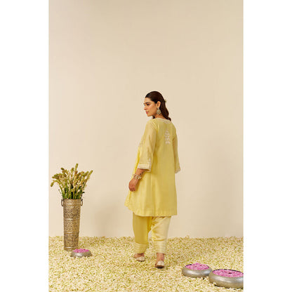 Sheetal Batra Yellow Aiza Short Kurta with Salwar and Dupatta (Set of 3)