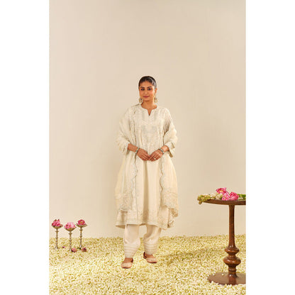 Sheetal Batra Ivory Maziya Long Kurta with Salwar and Dupatta (Set of 3)