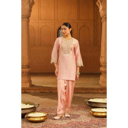 Sheetal Batra Arisa - Blush Pink Kurta With Salwar