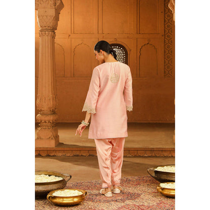 Sheetal Batra Arisa - Blush Pink Kurta With Salwar And Dupatta