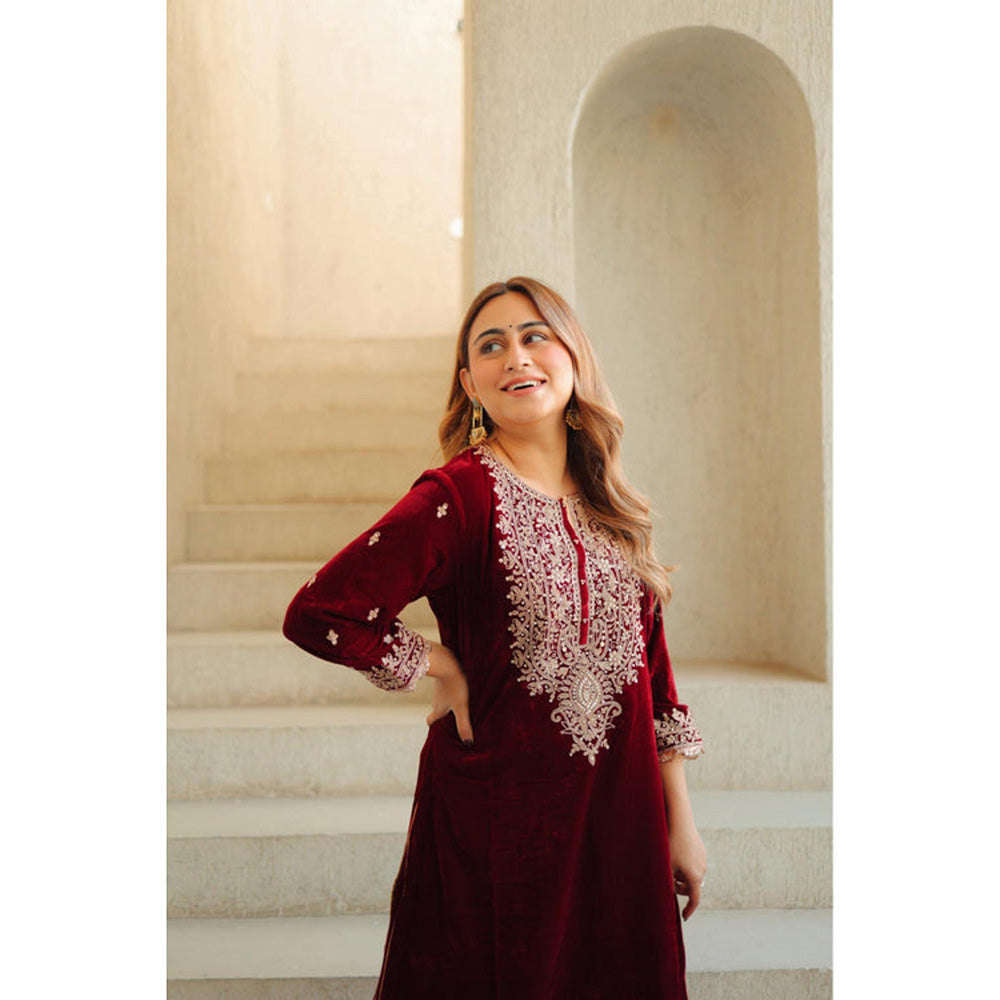 Sheetal Batra Naima - Silk Velvet Short Kurta With Salwar