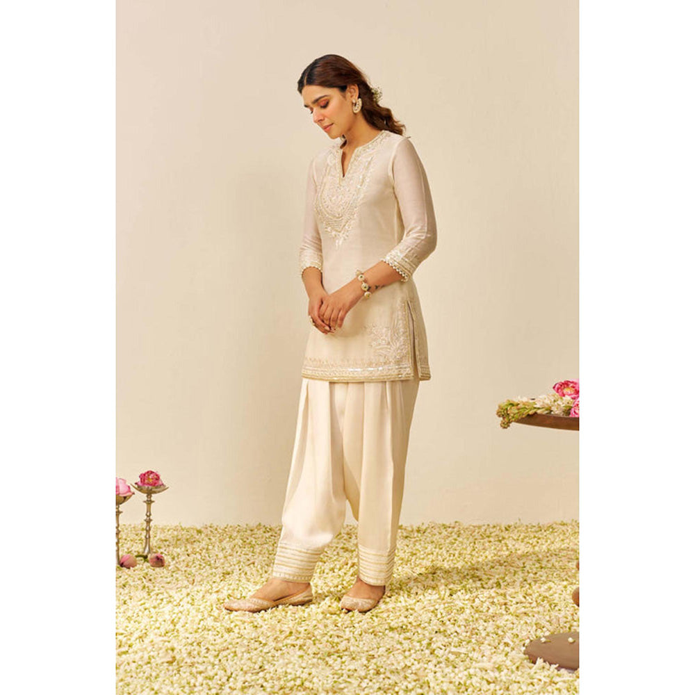 Sheetal Batra Sara - Short Kurta With Salwar (Lxrts)