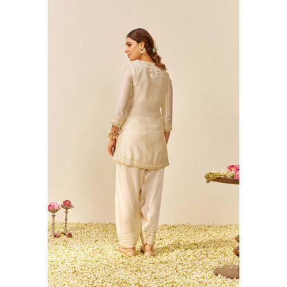 Sheetal Batra Sara - Short Kurta With Salwar And Dupatta