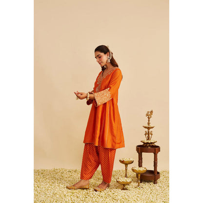 Sheetal Batra Niyah - Orange Short Chauga With Salwar And Dupatta