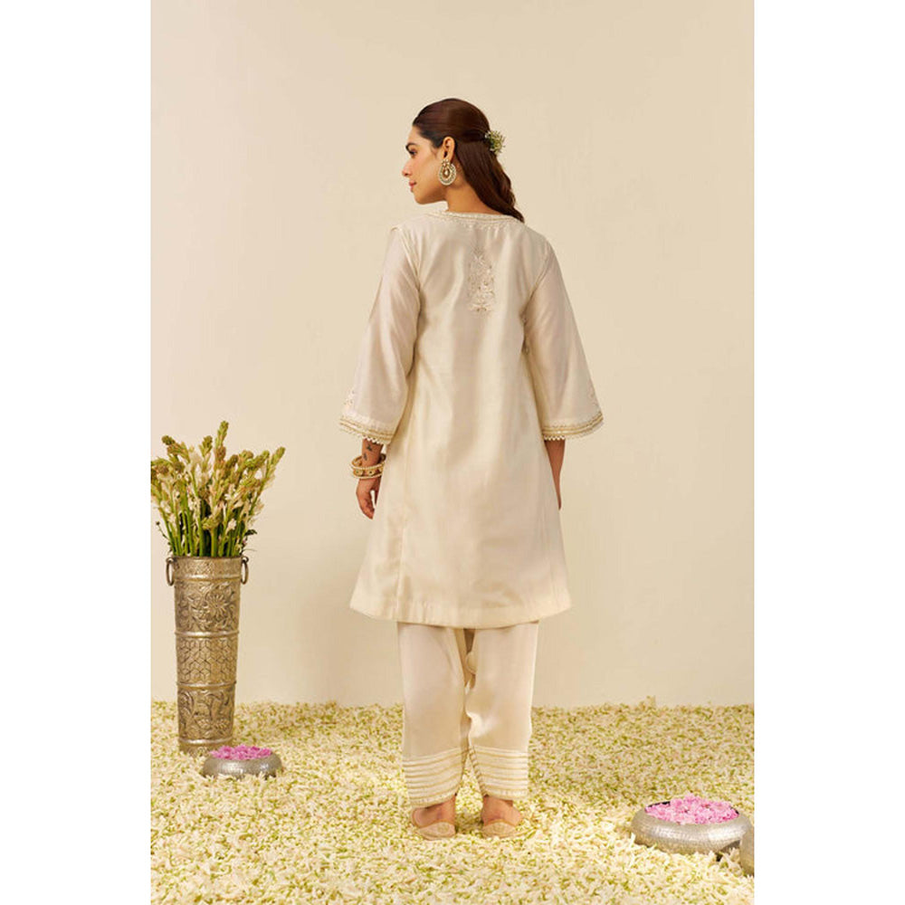 Sheetal Batra Aiza - Short Chauga With Salwar And Dupatta