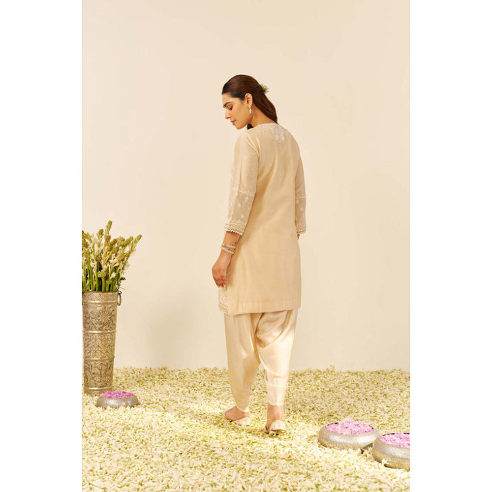 Sheetal Batra Zahra - Short Kurta With Dhoti Pant And Dupatta