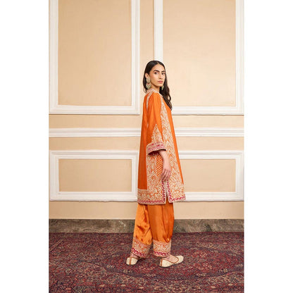 Sheetal Batra Chandni Girdhar In Naayaab - Orange Short Kurta With Salwar And Dupatta