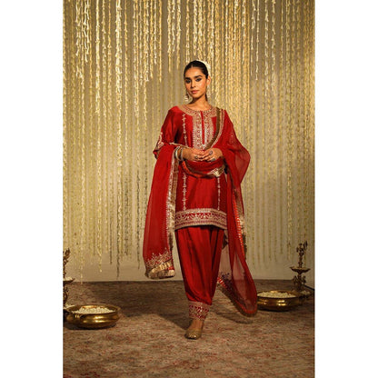 Sheetal Batra Gouri Grover In Mehak - Deep Red Short Kurta With Salwar And Dupatta