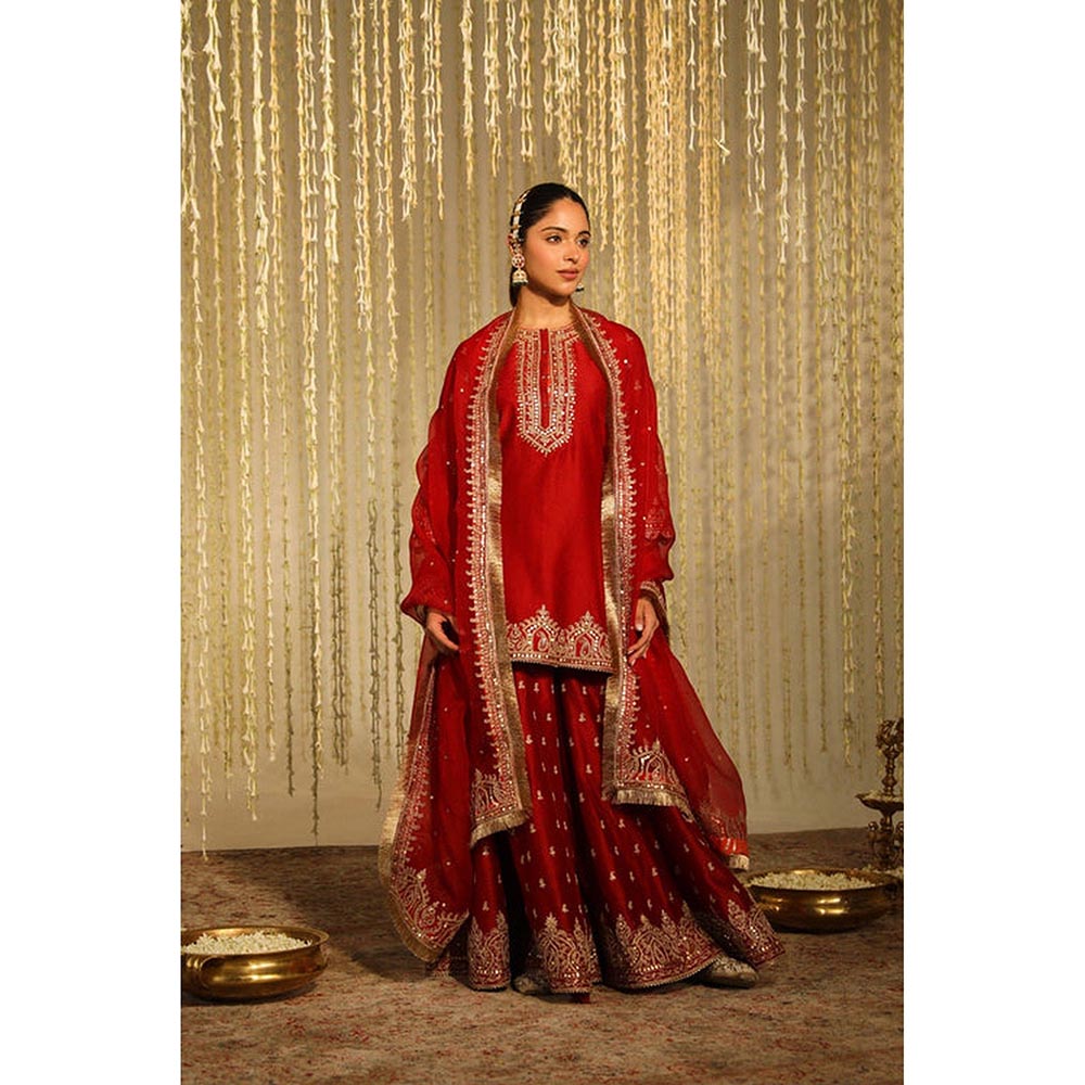 Sheetal Batra Mehal Kejriwal In Mishika - Deep Red Kurta With Sharara And Dupatta