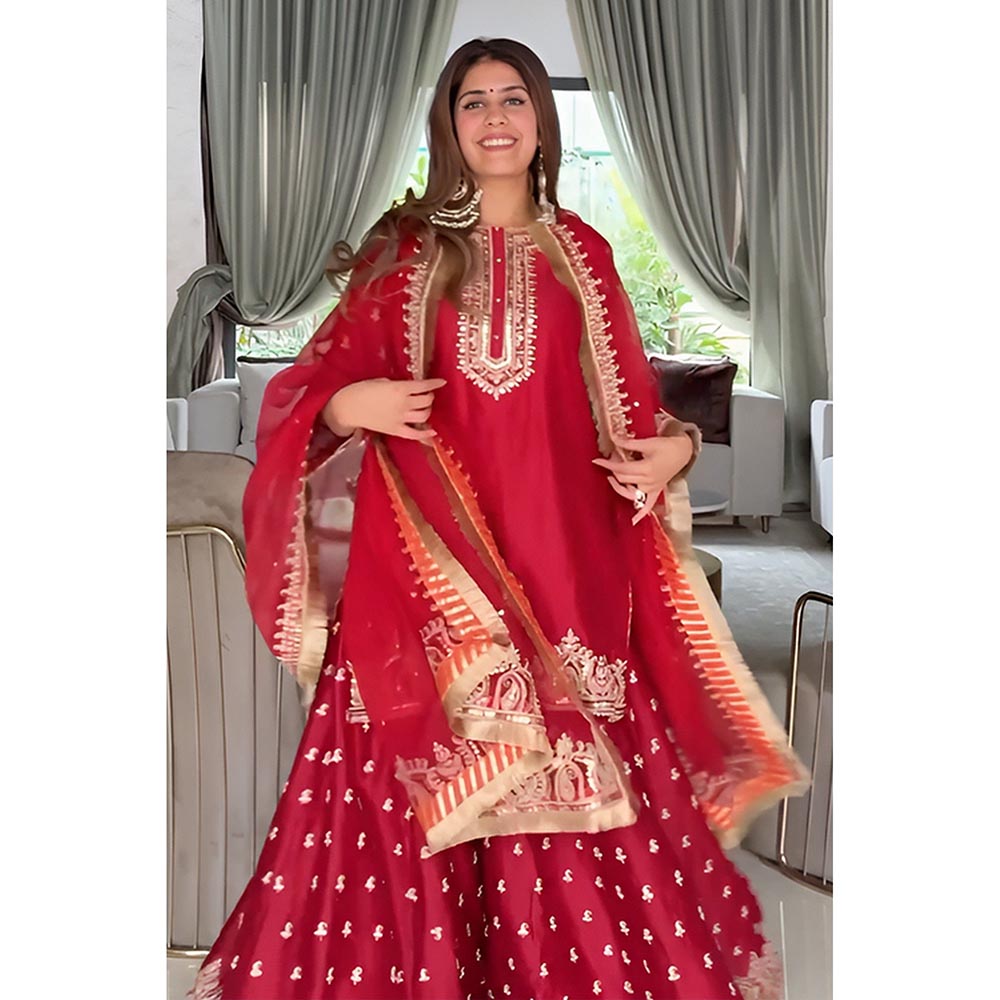 Sheetal Batra Mehal Kejriwal In Mishika - Deep Red Kurta With Sharara And Dupatta