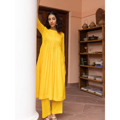 Shibui Santorini Yellow Kurta and Pant (Set of 2)