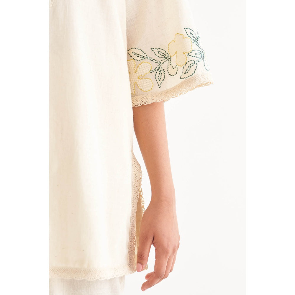 Shivani Bhargava Contour Cross-Stitch Off-White Co-Ord (Set of 2)