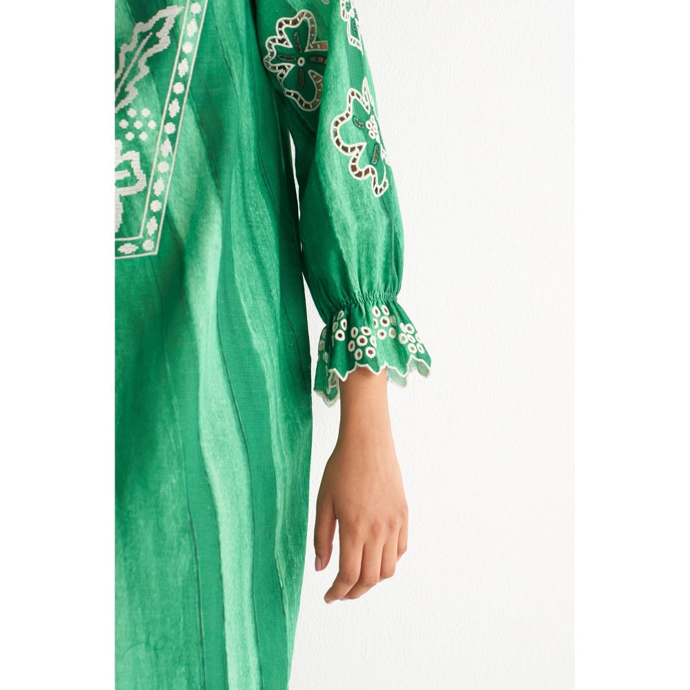 Shivani Bhargava Green Melange Cutwork & Cross-Stitch Kurta (Set of 2)